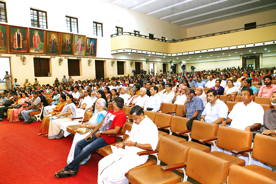 Vanitha Ratnam Awards 2014 managed by The Event People.