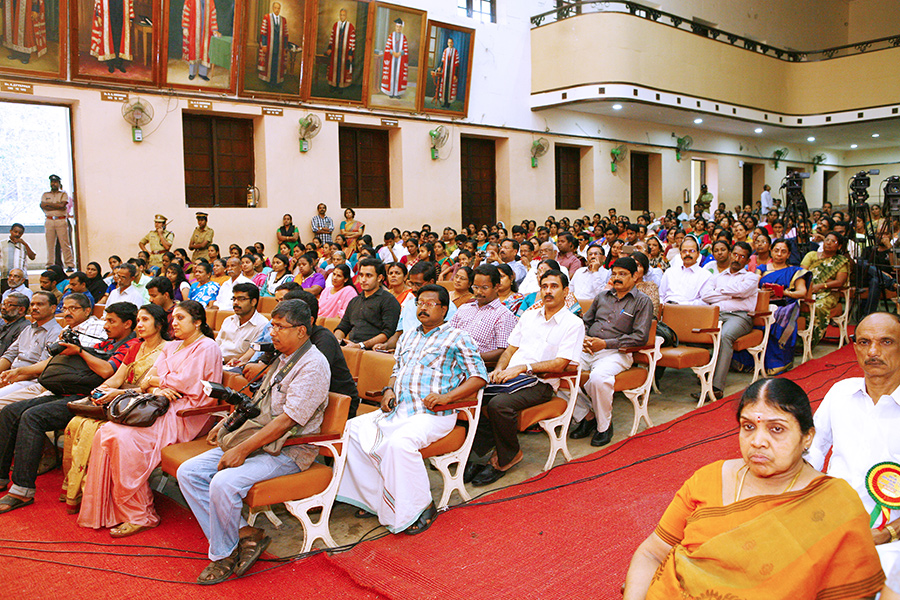 Vanitha Ratnam Awards 2014 managed by The Event People.